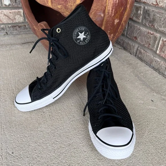 🍒💣 Converse black woven style high tops - Picture 2 of 13